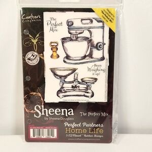 Crafter's Companion - Sheena Stamp sets:  The perfect Mix